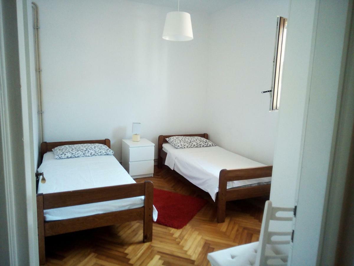 Apartments Mirela Novigrad Istria エクステリア 写真